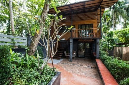 Family Tropical House
