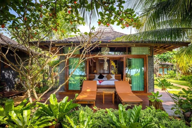 Oriental Beach Front View Villa