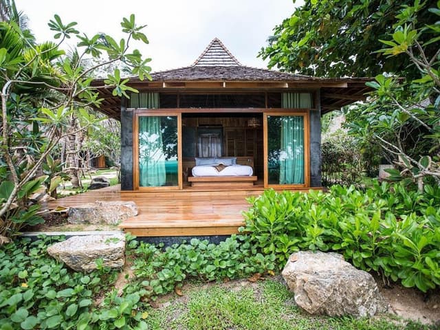 Oriental Beach Front View Villa