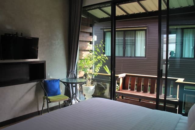 Balcony Room