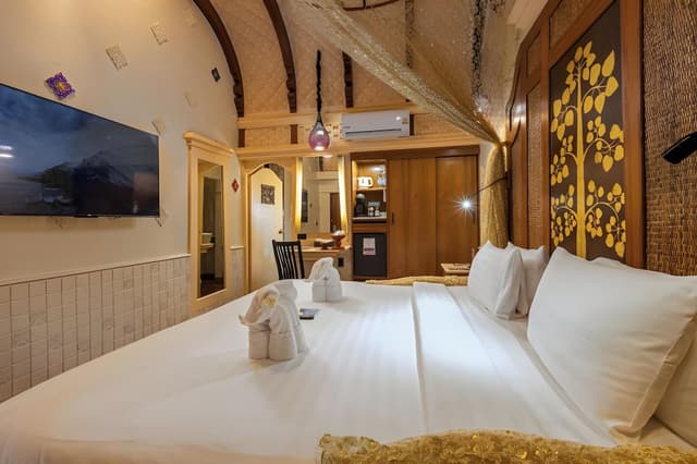 Deluxe Room, 1 Bedroom, Garden Area