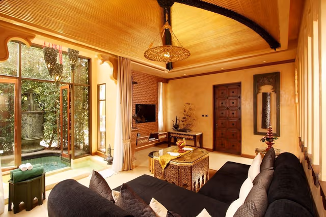 Room, Pool Access (Baray Villa)
