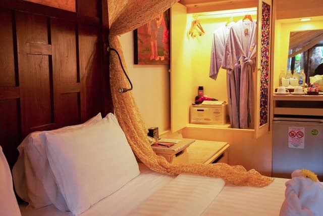 Deluxe Room, 1 Bedroom, Garden Area