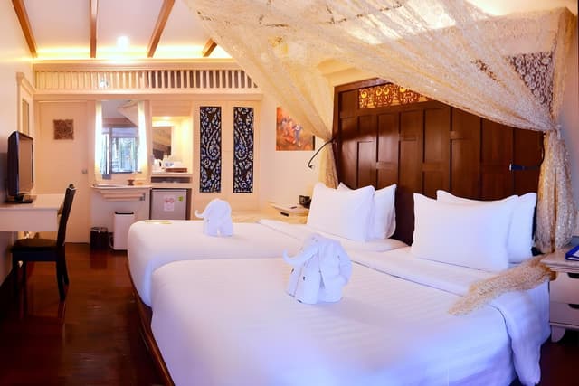 Deluxe Room, 1 Bedroom, Garden Area