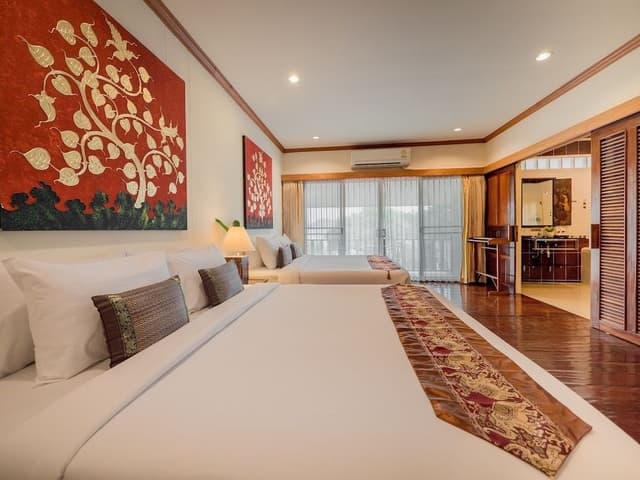 Junior Quadruple Room