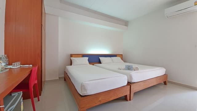 Triple Room