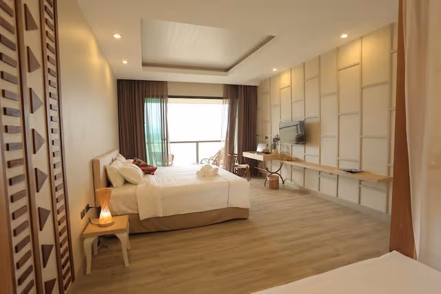 Suite Room with Balcony