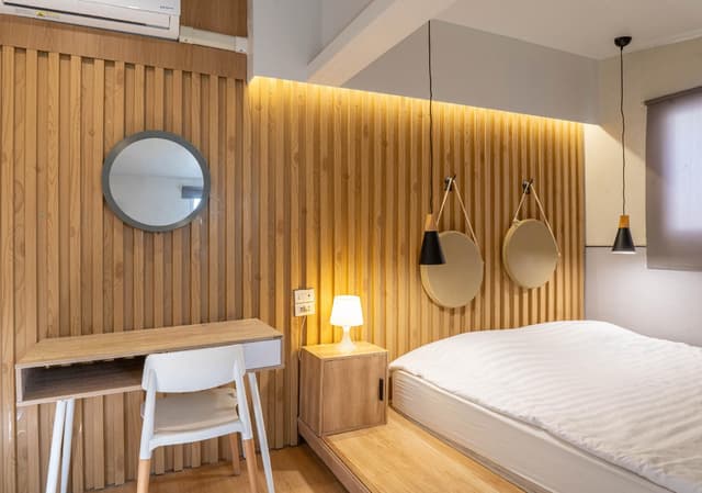 1 Bedrooms