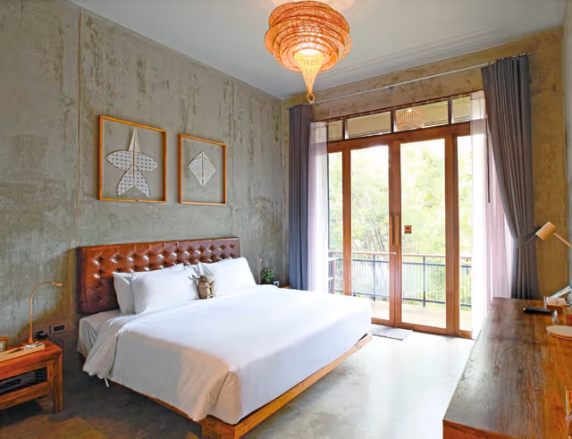 Standard Double Bed