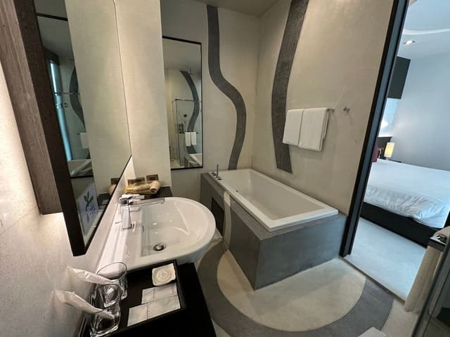 Suite
