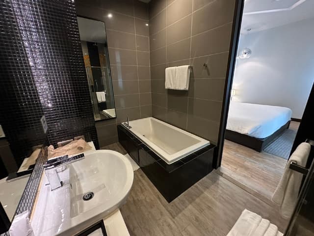 Suite
