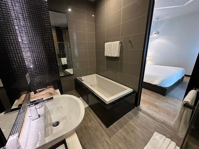 Suite