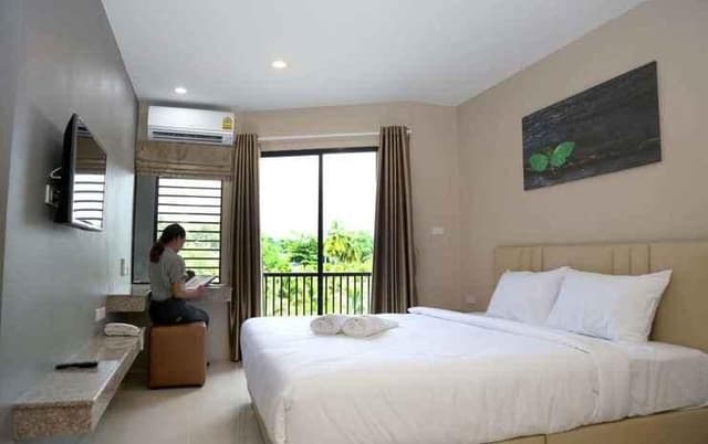 Standard King Bed