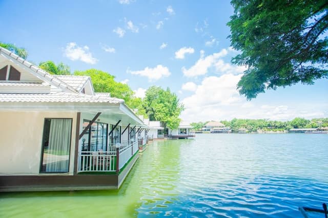 Lakeview Bungalow