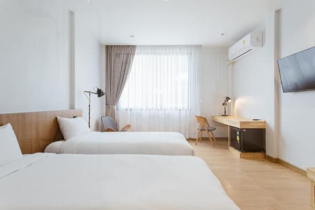 Premier Twin Room