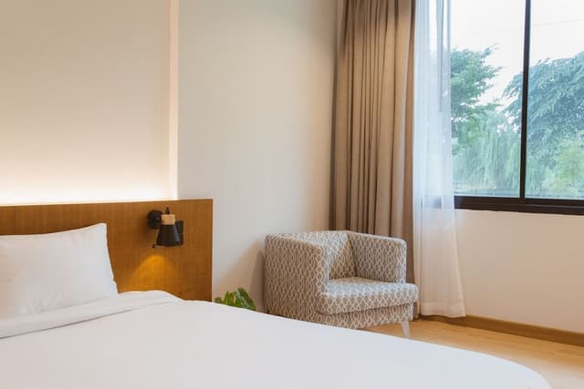 Premier Room with King Bed