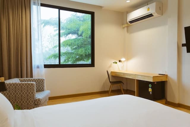 Premier Room with King Bed