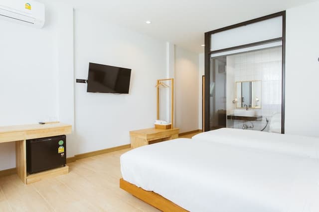 Premier Twin Room