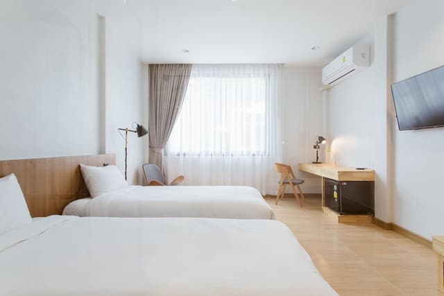 Premier Twin Room