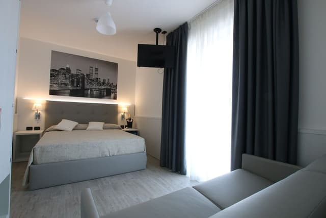 Family Room (Harmony)