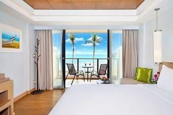 Deluxe Premier Seaview