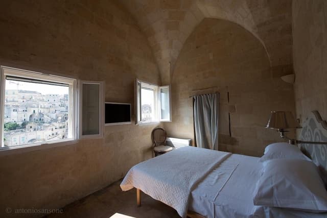 Deluxe Room, City View (1009)