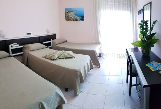 Standard Quadruple Room