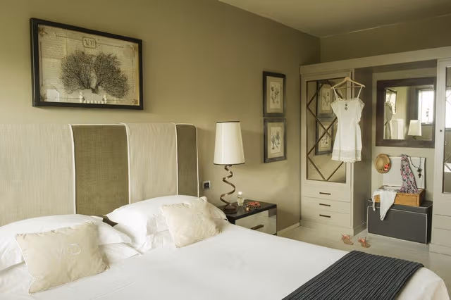 Design Suite, Sea View