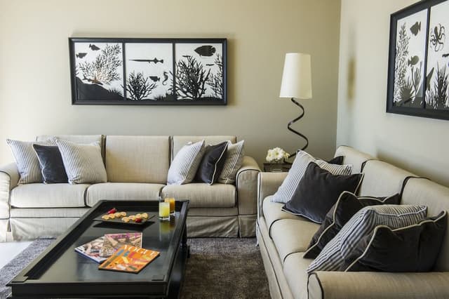 Design Suite, Sea View