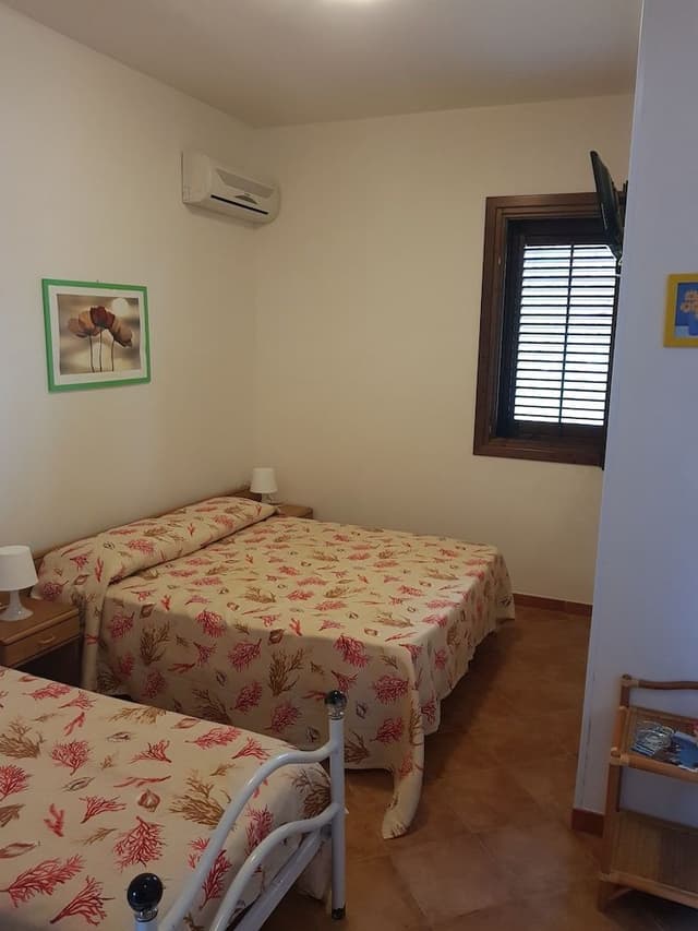 Family Room, 2 Bedrooms