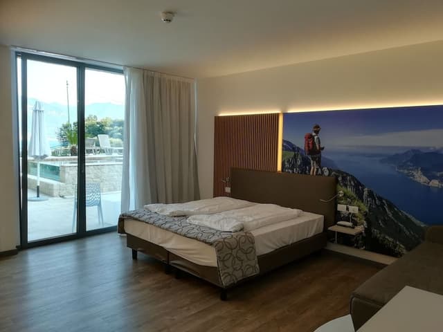 Junior Suite, Balcony (3 pax)
