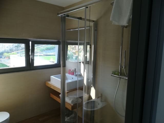 Junior Suite, Poolside