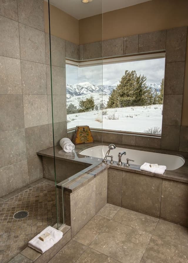 Luxury House, 4 Bedrooms, Mountain View