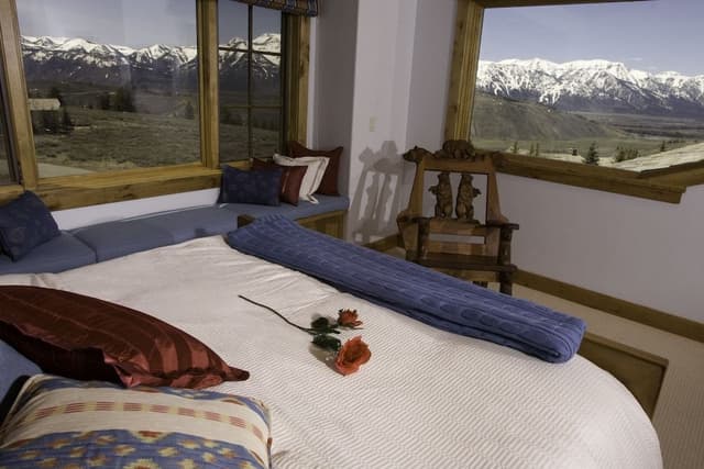 Luxury House, 4 Bedrooms, Mountain View