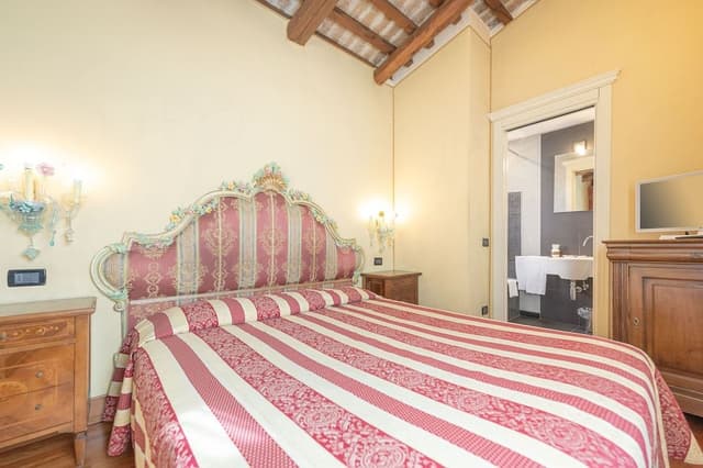Deluxe Room, Balcony (406)