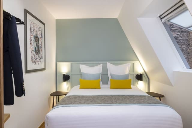 Suite, 1 King Bed
