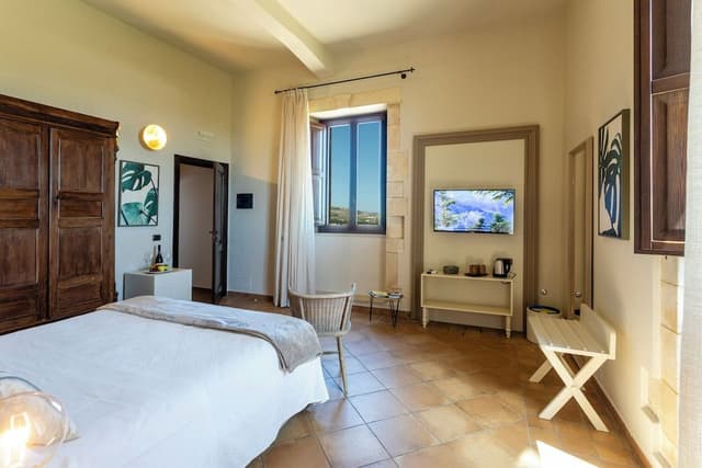 Superior Double Room, 1 Queen Bed, Ensuite, Sea View