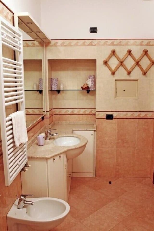Exclusive Condo, 3 Bedrooms