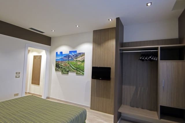 Standard Double or Twin Room, Garden View (internal)