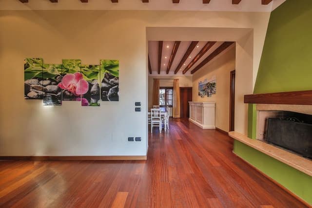 Exclusive Condo, 3 Bedrooms