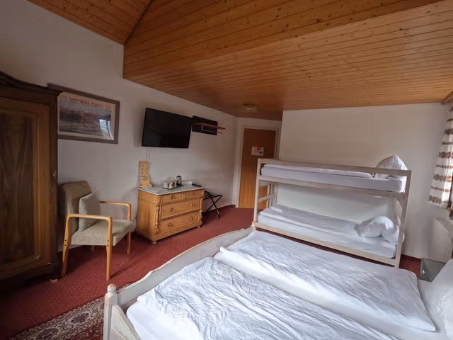 Family Quadruple Room, Multiple Beds, Mountain View