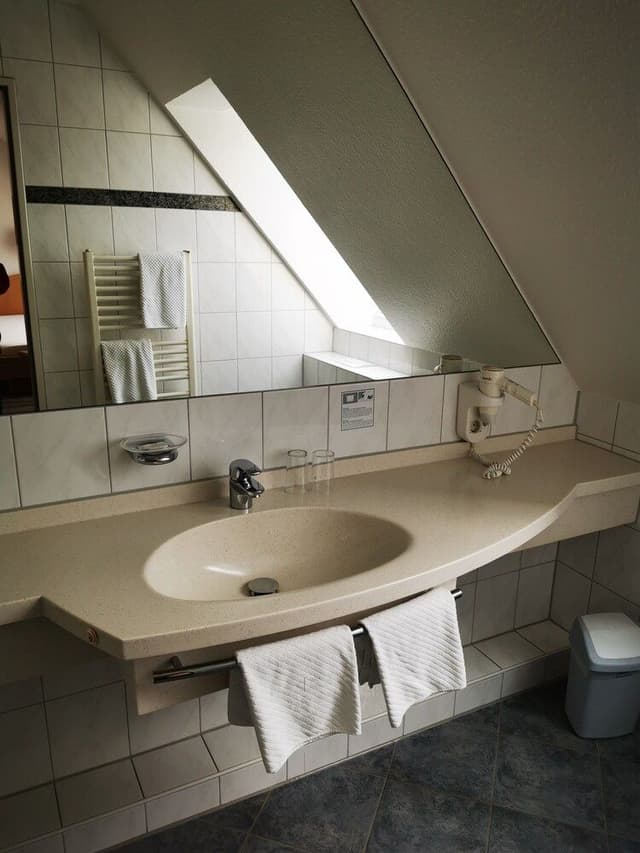 Traditional Twin Room