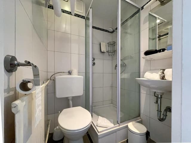 Double Room - Single Use