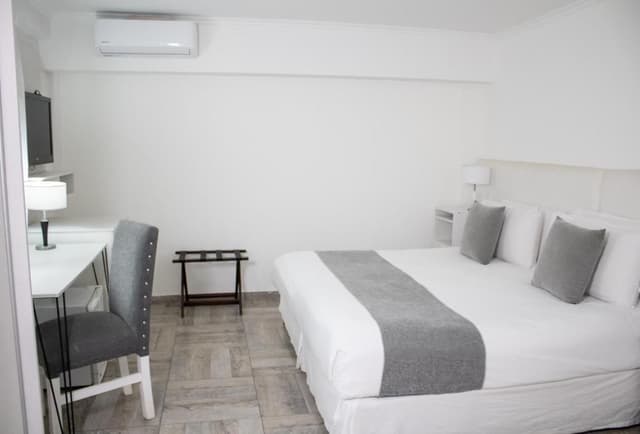 Classic Double Room