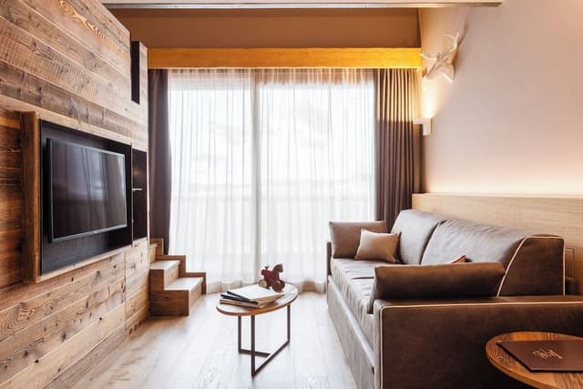 Exclusive Suite, 2 Bedrooms (Master)