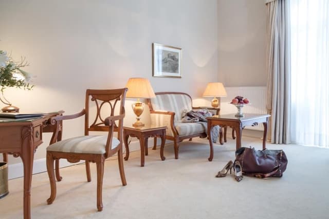 Suite (Landseite)