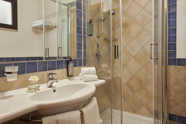 Superior Quadruple Room, Garden View