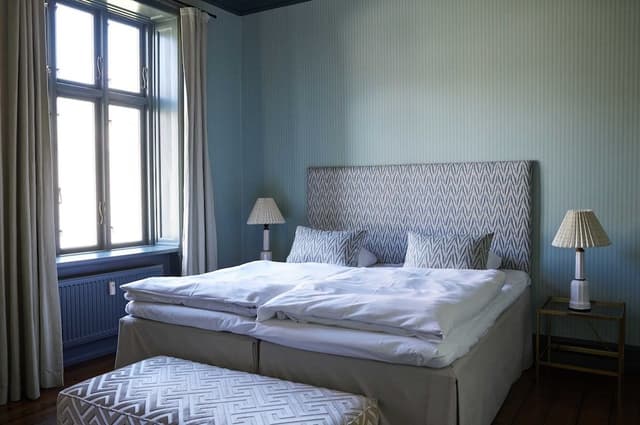 Double Room, 1 Double Bed, Shared Bathroom