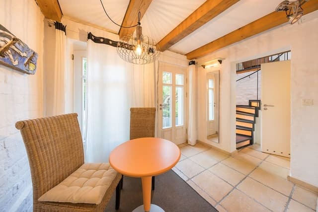 Apartment (Scheune)
