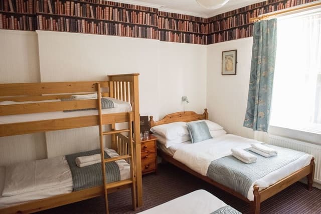 Room for 5 people with shared bathroom